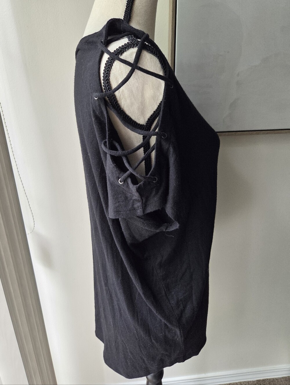 Express One Eleven Lace Up Cold Shoulder Short Sleeve Tee in Black